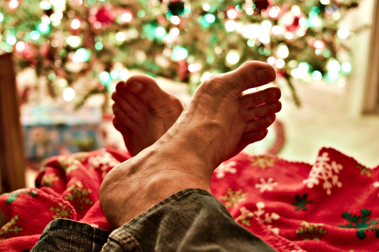 Find Health and Comfort Around Your Christmas Tree